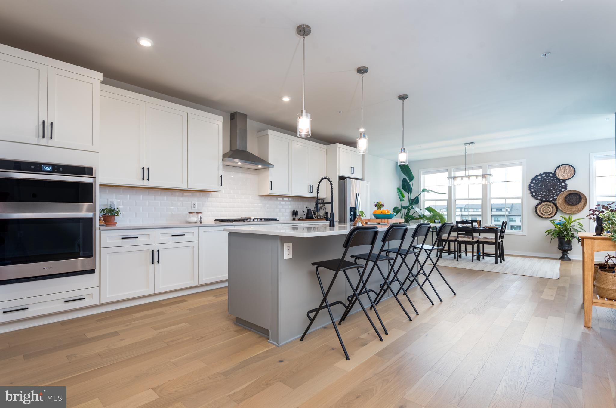 METRO WALK AT MOOREFIELD STATION - Residential