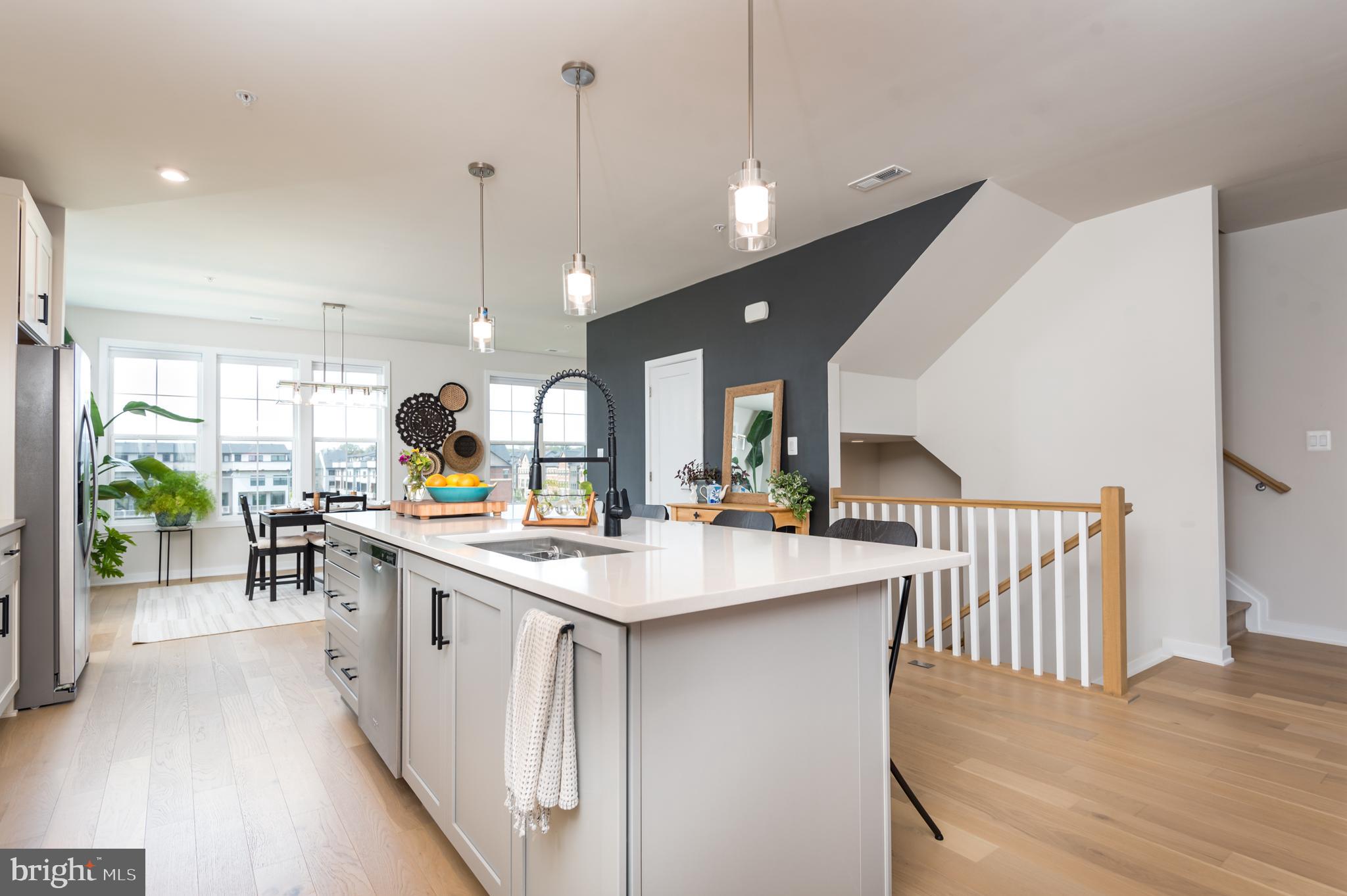 METRO WALK AT MOOREFIELD STATION - Residential