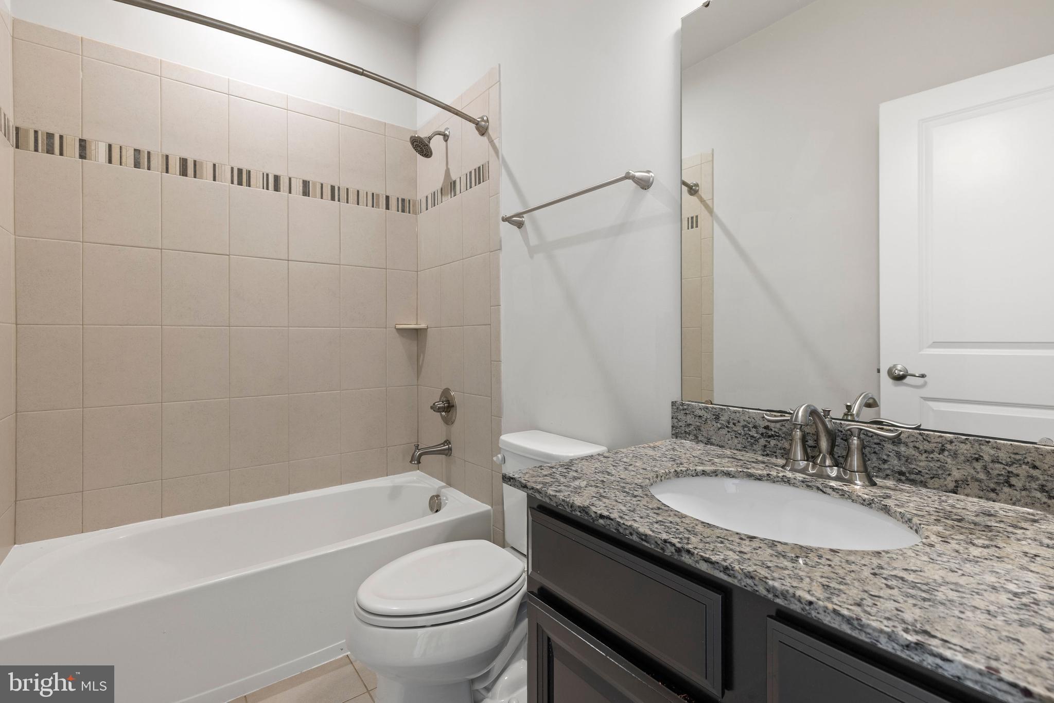 CREEKSIDE VILLAGE - Residential Lease