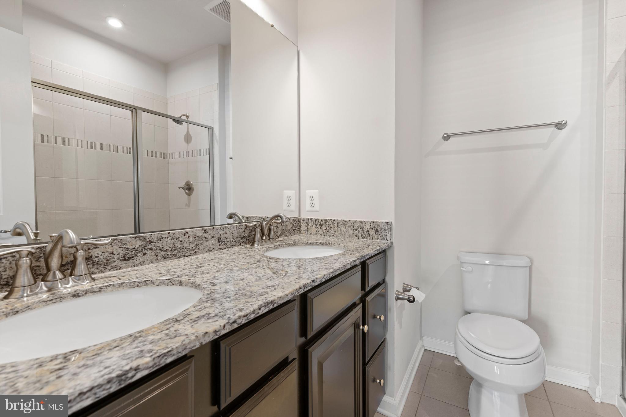 CREEKSIDE VILLAGE - Residential Lease