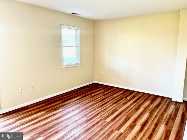 BAYSIDE MARINA - Residential Lease