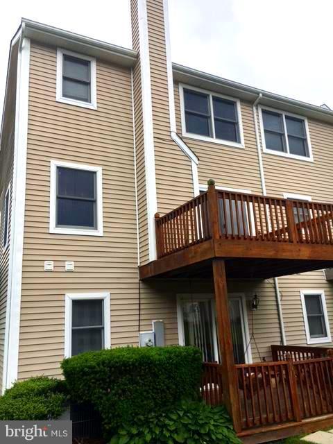 BAYSIDE MARINA - Residential Lease