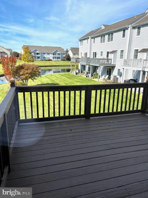 BAYSIDE MARINA - Residential Lease