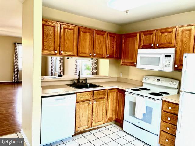 BAYSIDE MARINA - Residential Lease