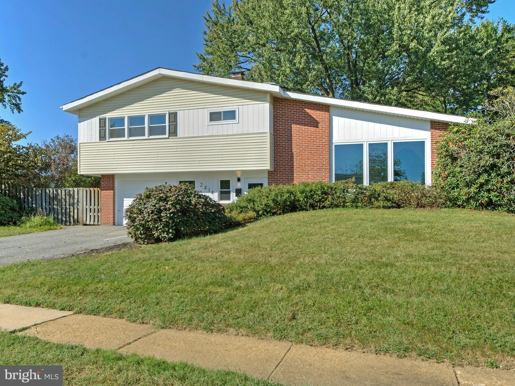 2414 McCawber Drive, Wilmington, DE 19808