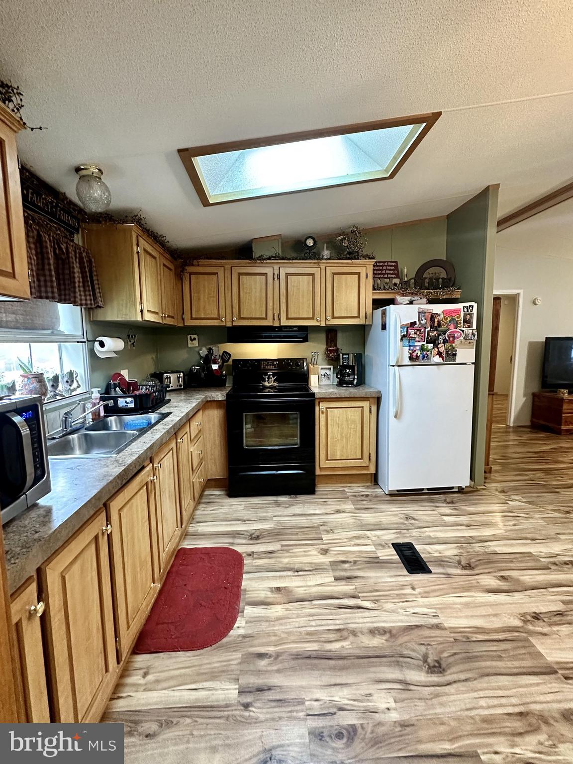 SOUTHLAND HILLS - Residential