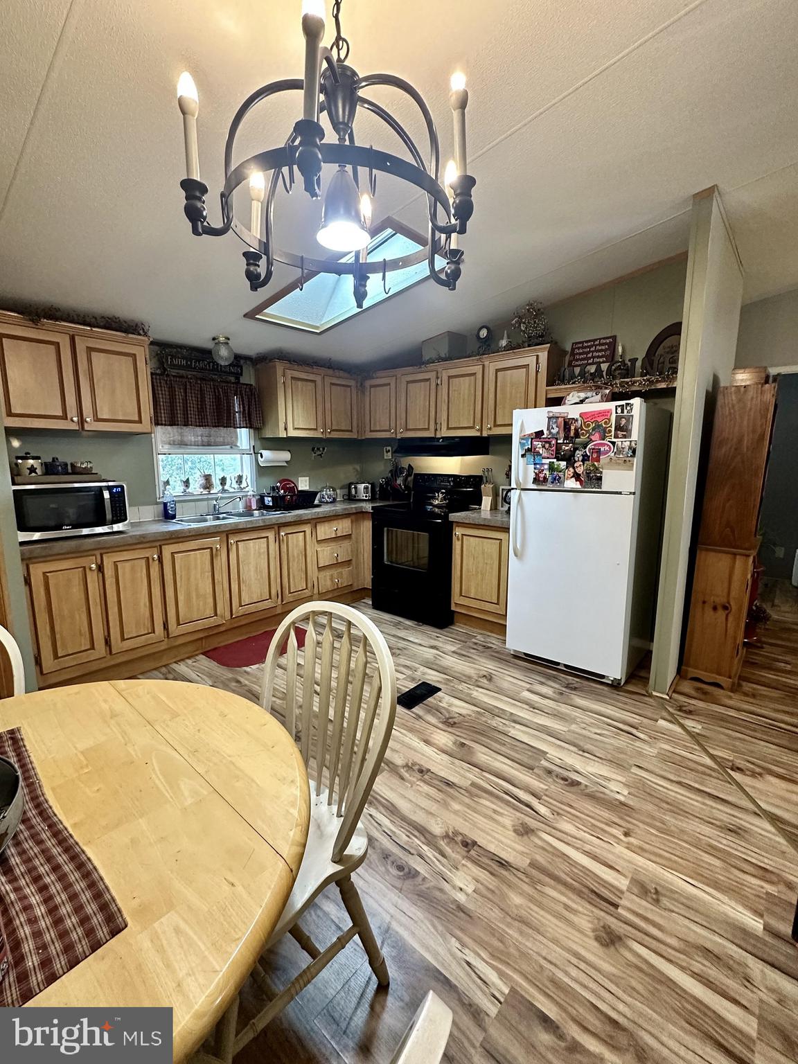 SOUTHLAND HILLS - Residential