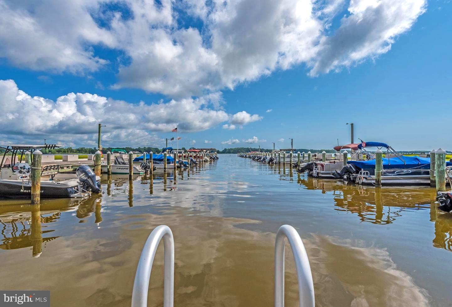 WHITE HORSE PARK II - Residential