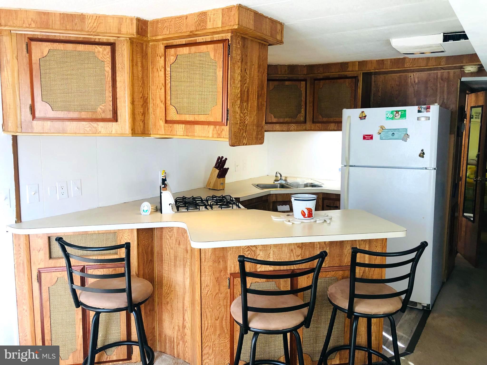 WHITE HORSE PARK II - Residential