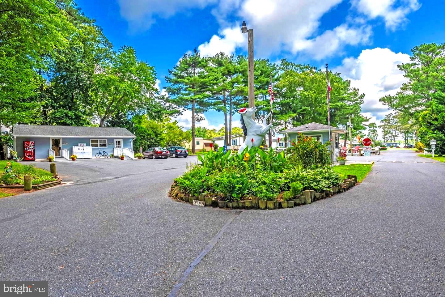 WHITE HORSE PARK II - Residential