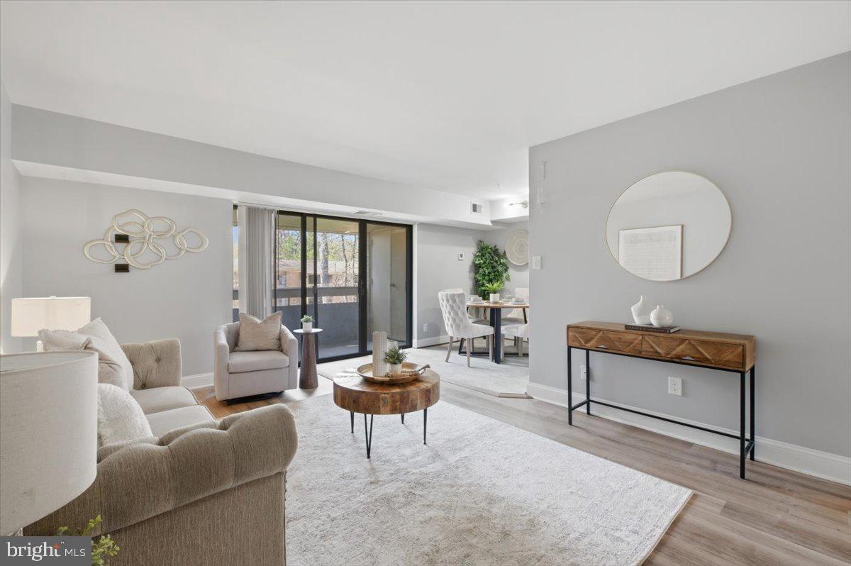 GLENVALE CONDO - Residential