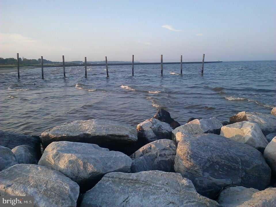 CEDAR COVE - Residential