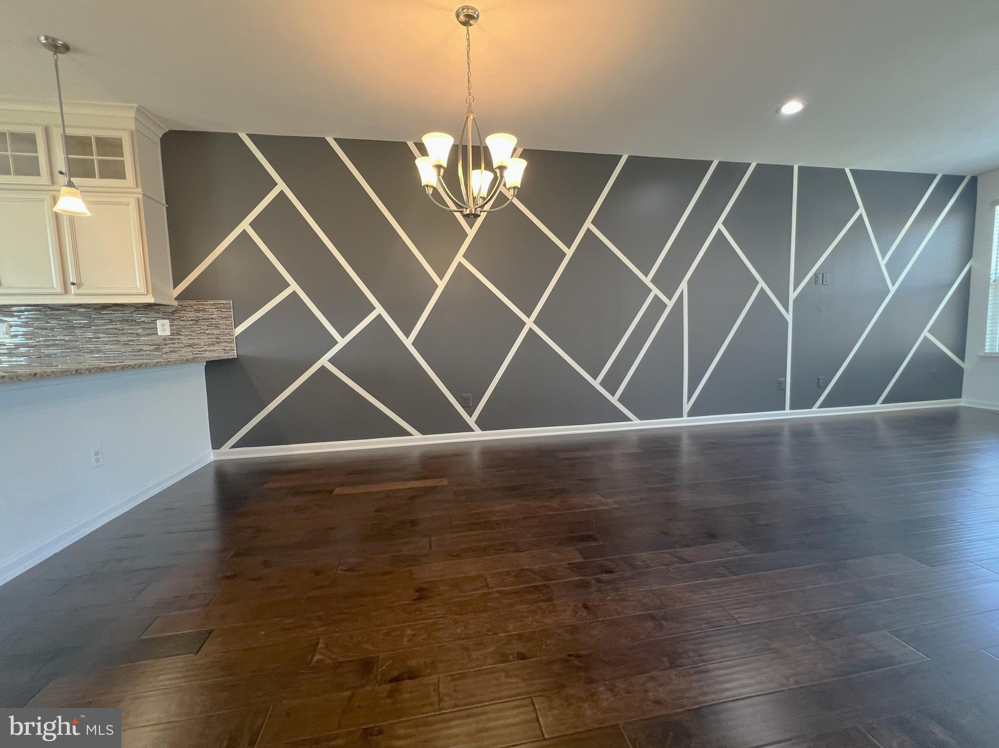 DISCOVERY SQUARE - Residential Lease