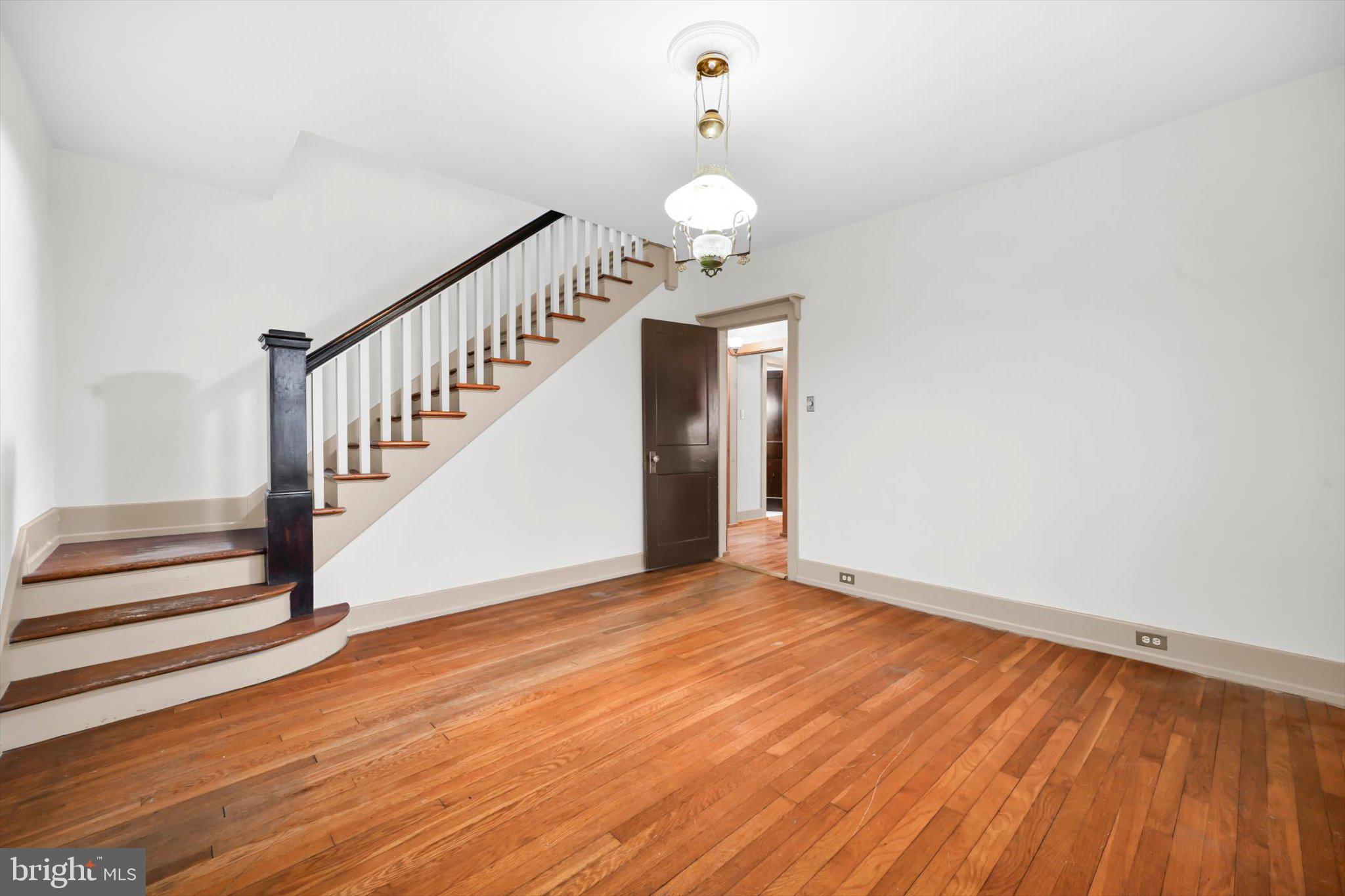 LEBANON CITY - Residential