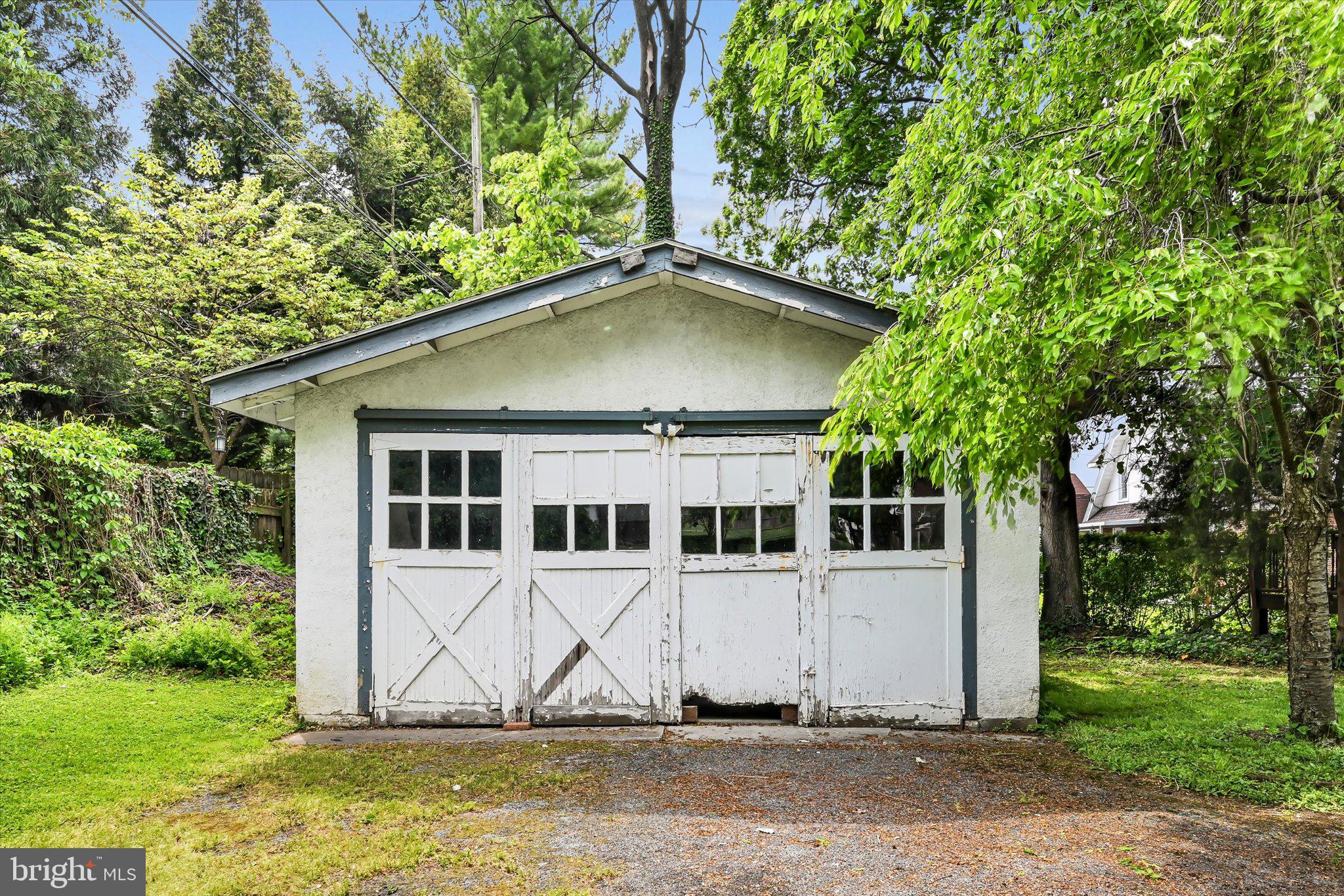 LEBANON CITY - Residential
