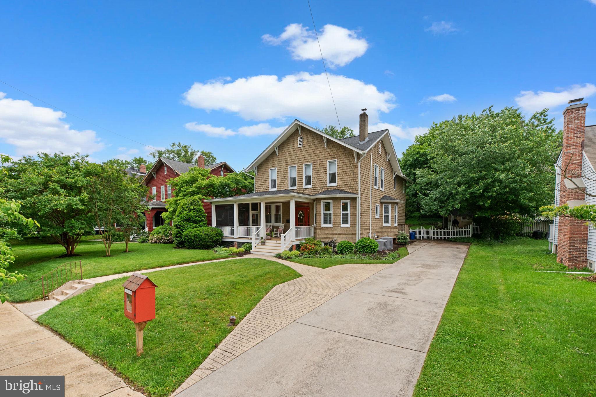 9 MELVIN AVENUE
