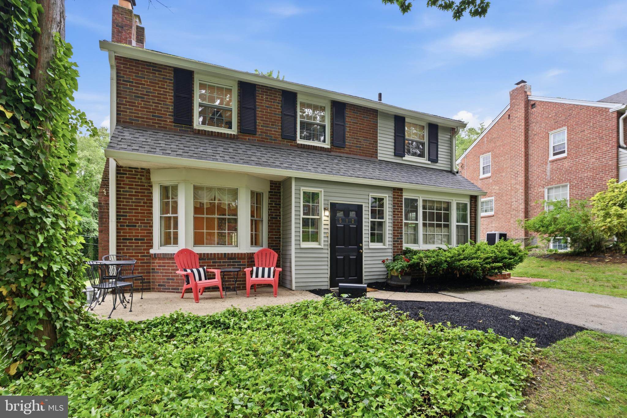 510 TWIN OAKS DRIVE