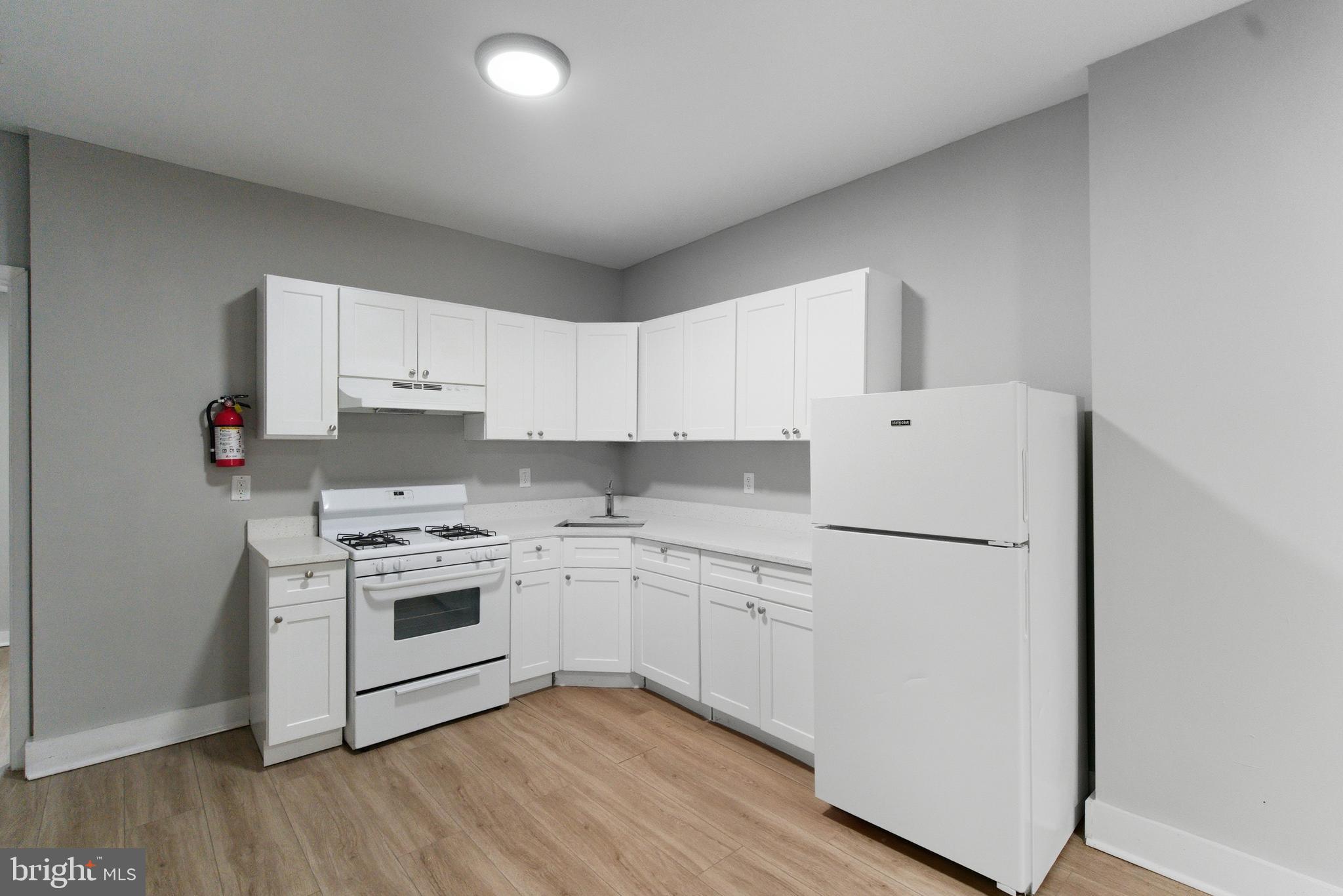 4335 N ORIANNA STREET