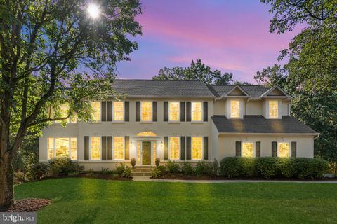 12123 WINDSOR HALL WAY HERNDON VA 20170