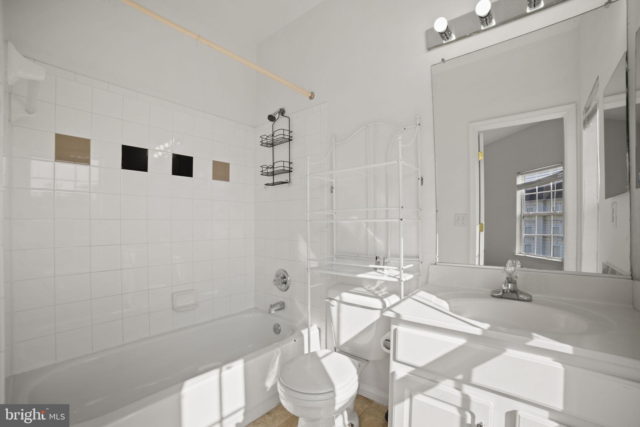 PARKSIDE AT ASHBURN - Residential Lease