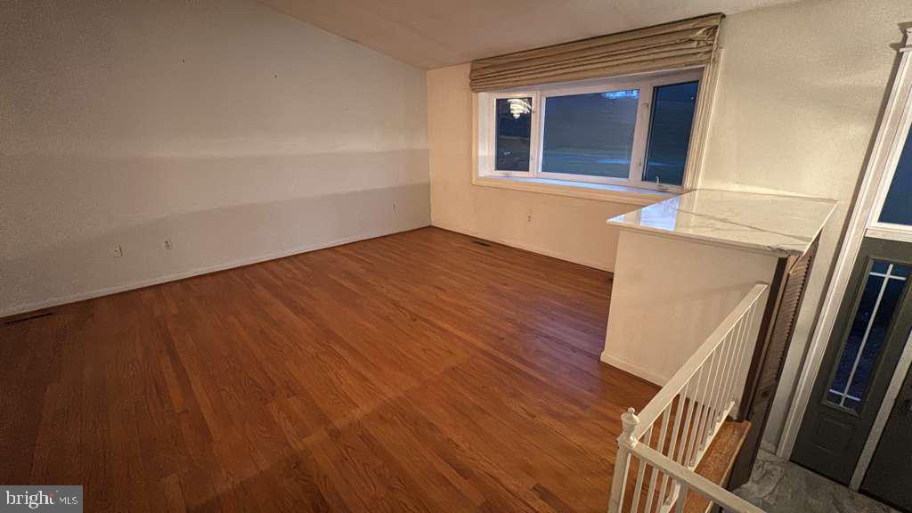 PIKESVILLE - Residential