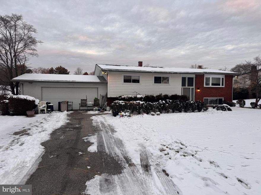 Opportunity knocks! This 5-bedroom, 3-bath home sits on a peaceful cul-de-sac and boasts a huge backyard rarely found in the area. Sold as-is, offering tremendous upside for investors or buyers ready to add value and make it their own.