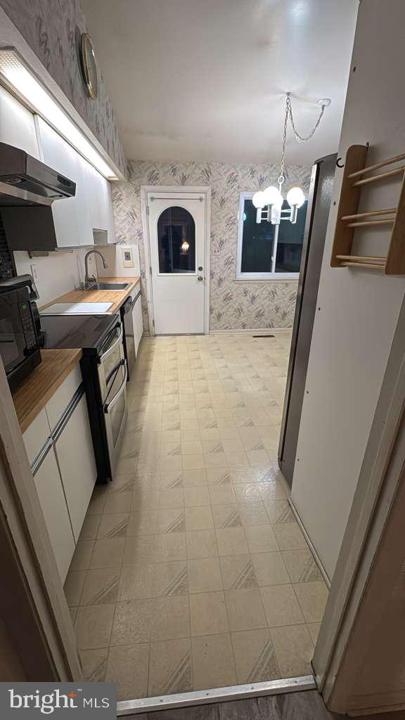 PIKESVILLE - Residential