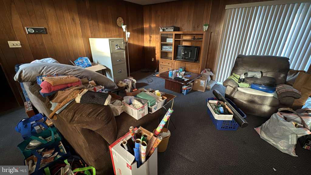 PIKESVILLE - Residential