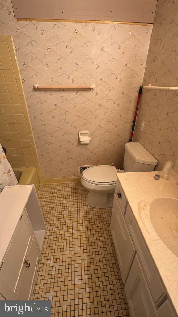 PIKESVILLE - Residential