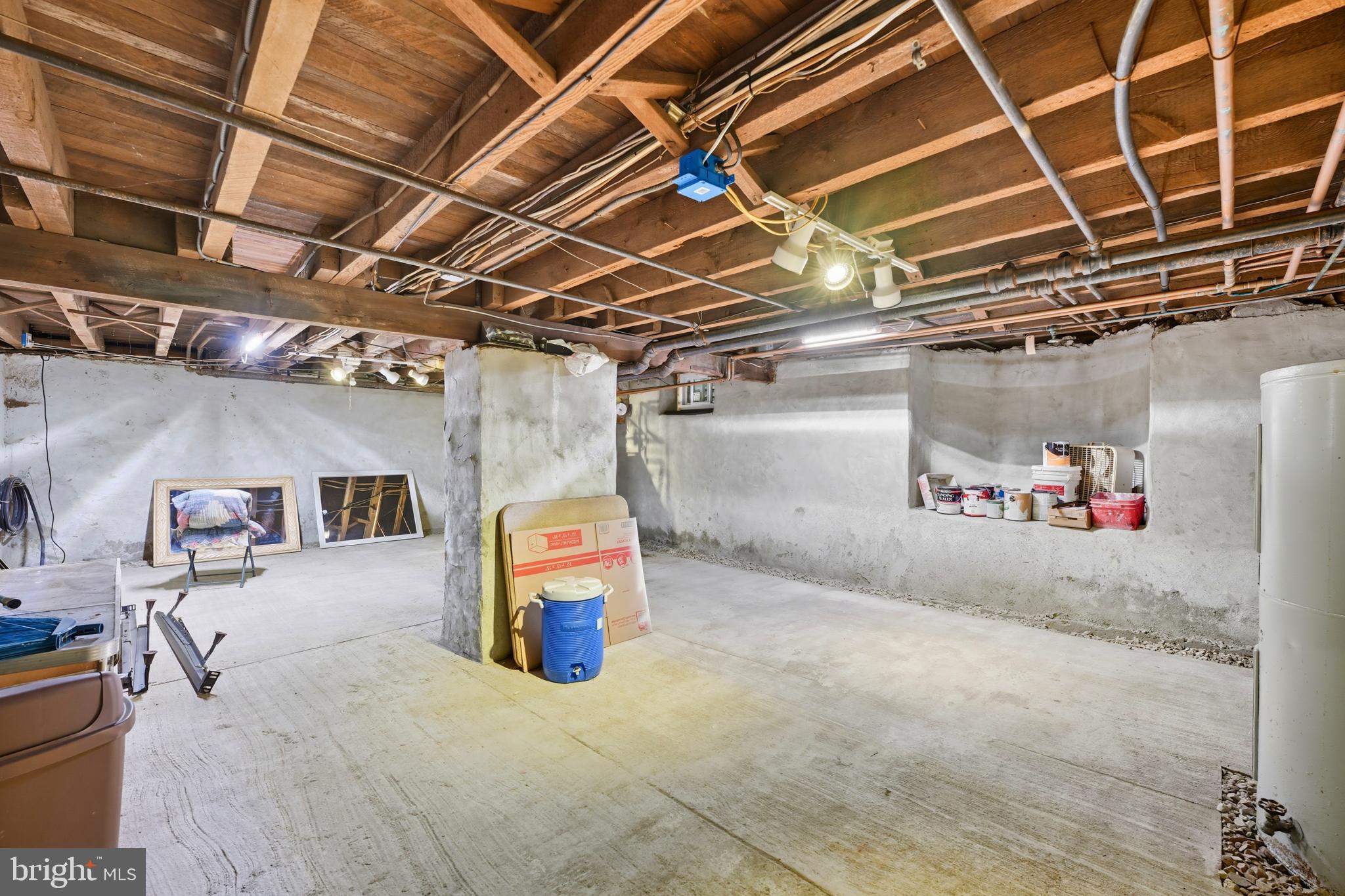 WOODGATE - Residential Lease