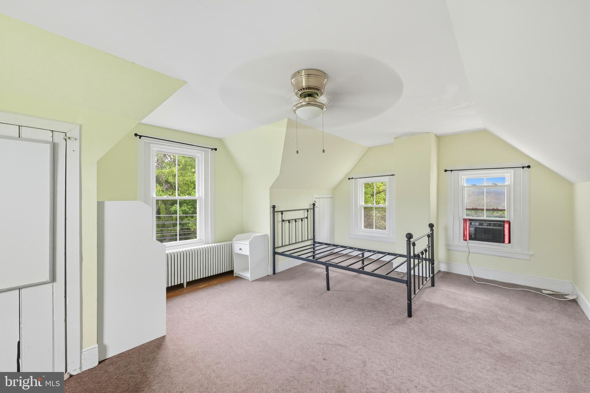 WOODGATE - Residential Lease