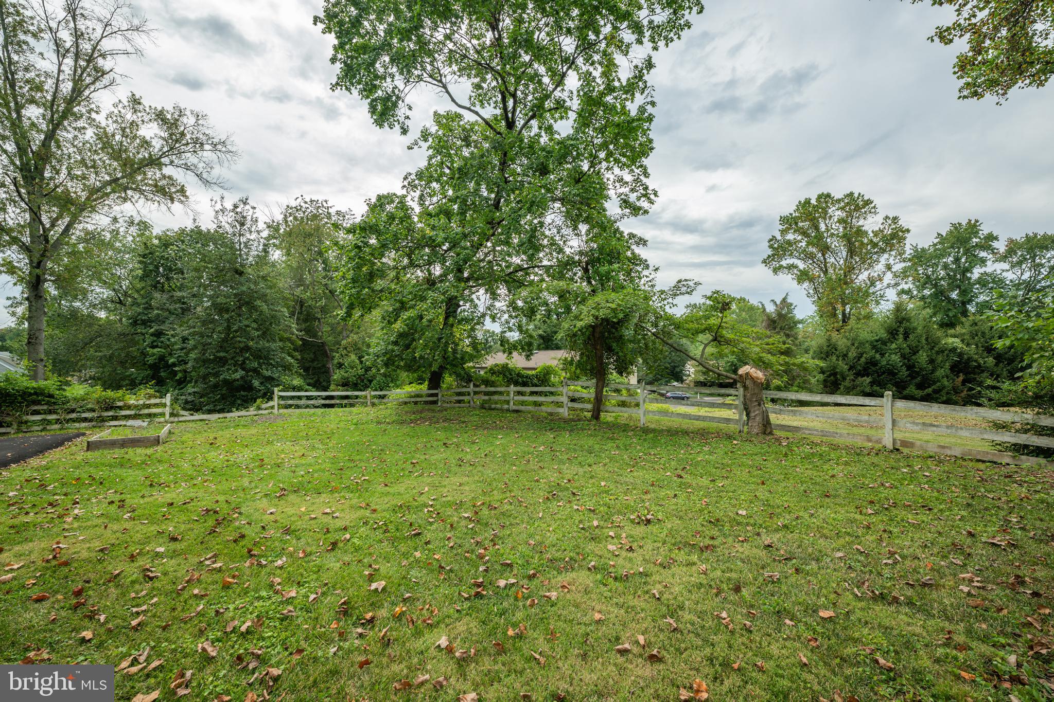 WOODGATE - Residential Lease