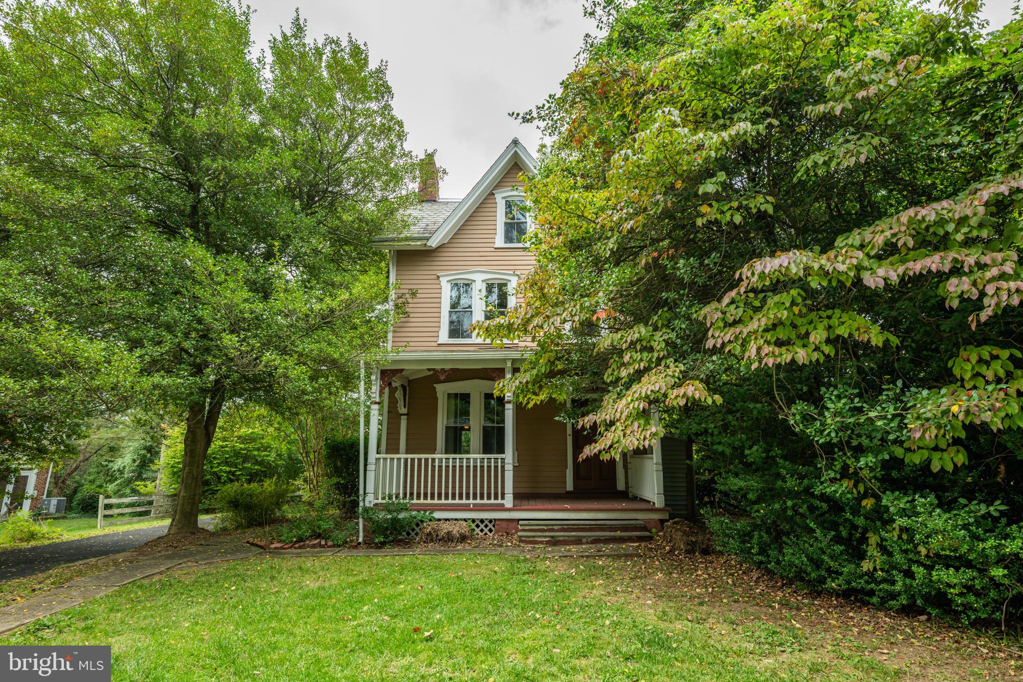 WOODGATE - Residential Lease