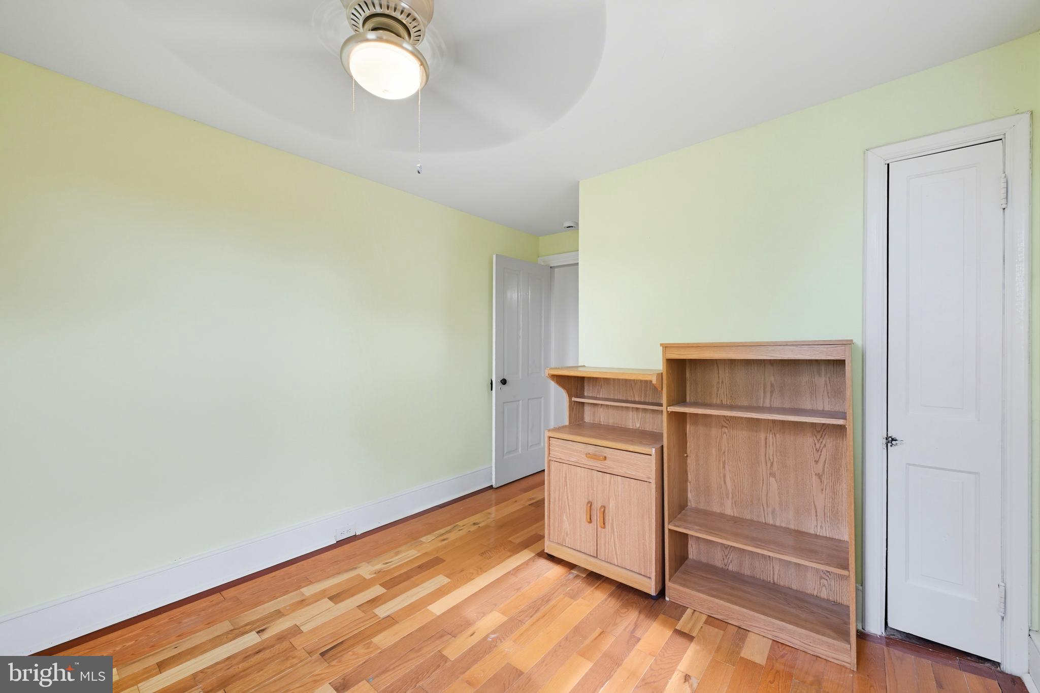 WOODGATE - Residential Lease