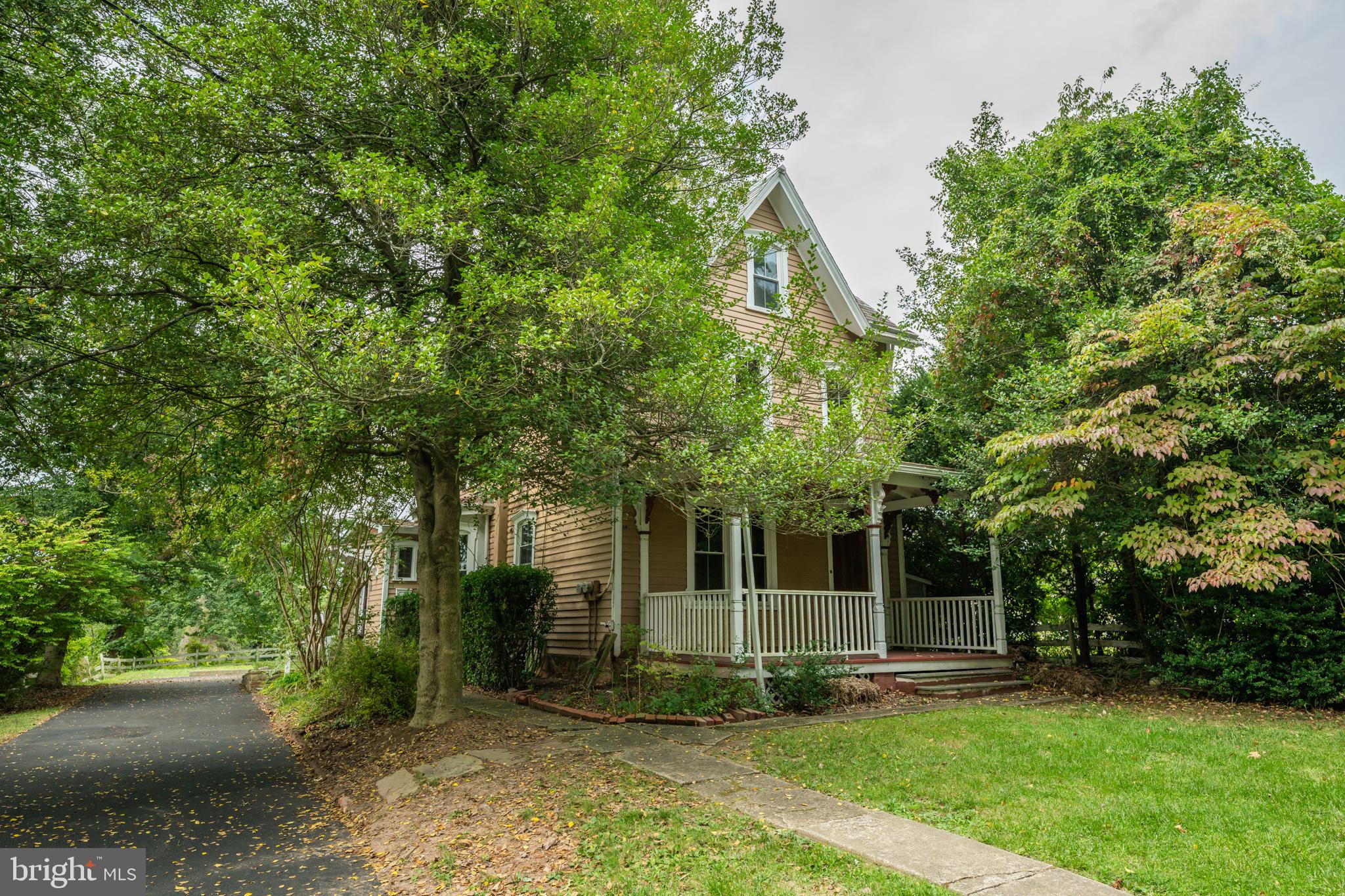 WOODGATE - Residential Lease