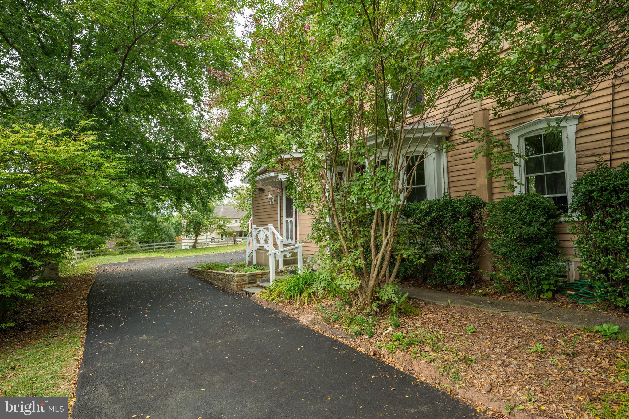 WOODGATE - Residential Lease