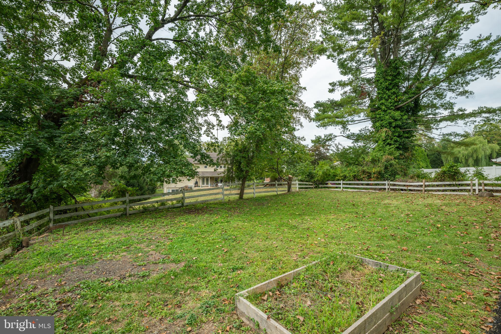 WOODGATE - Residential Lease