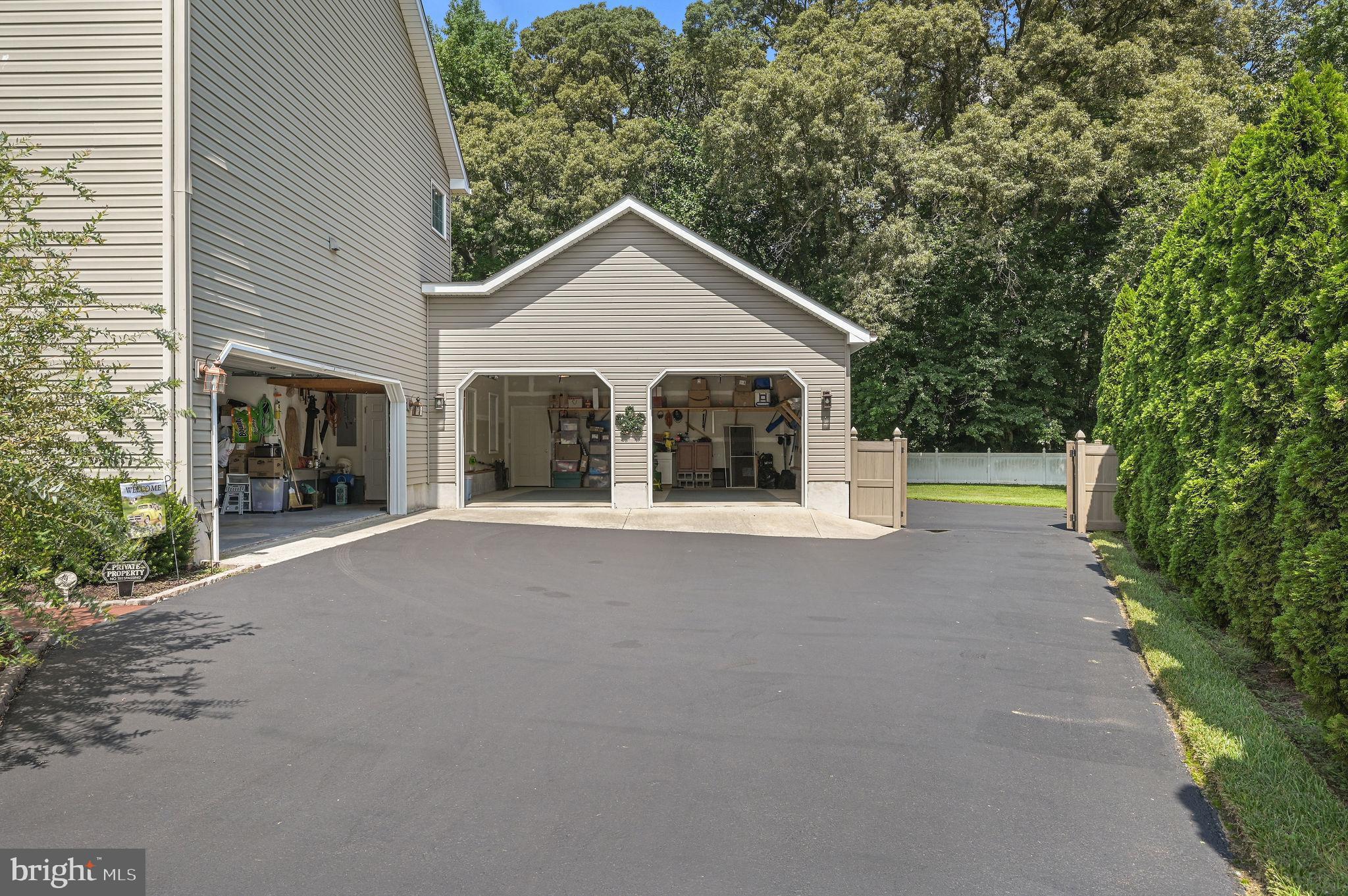 94 BLACK WOLF COURT