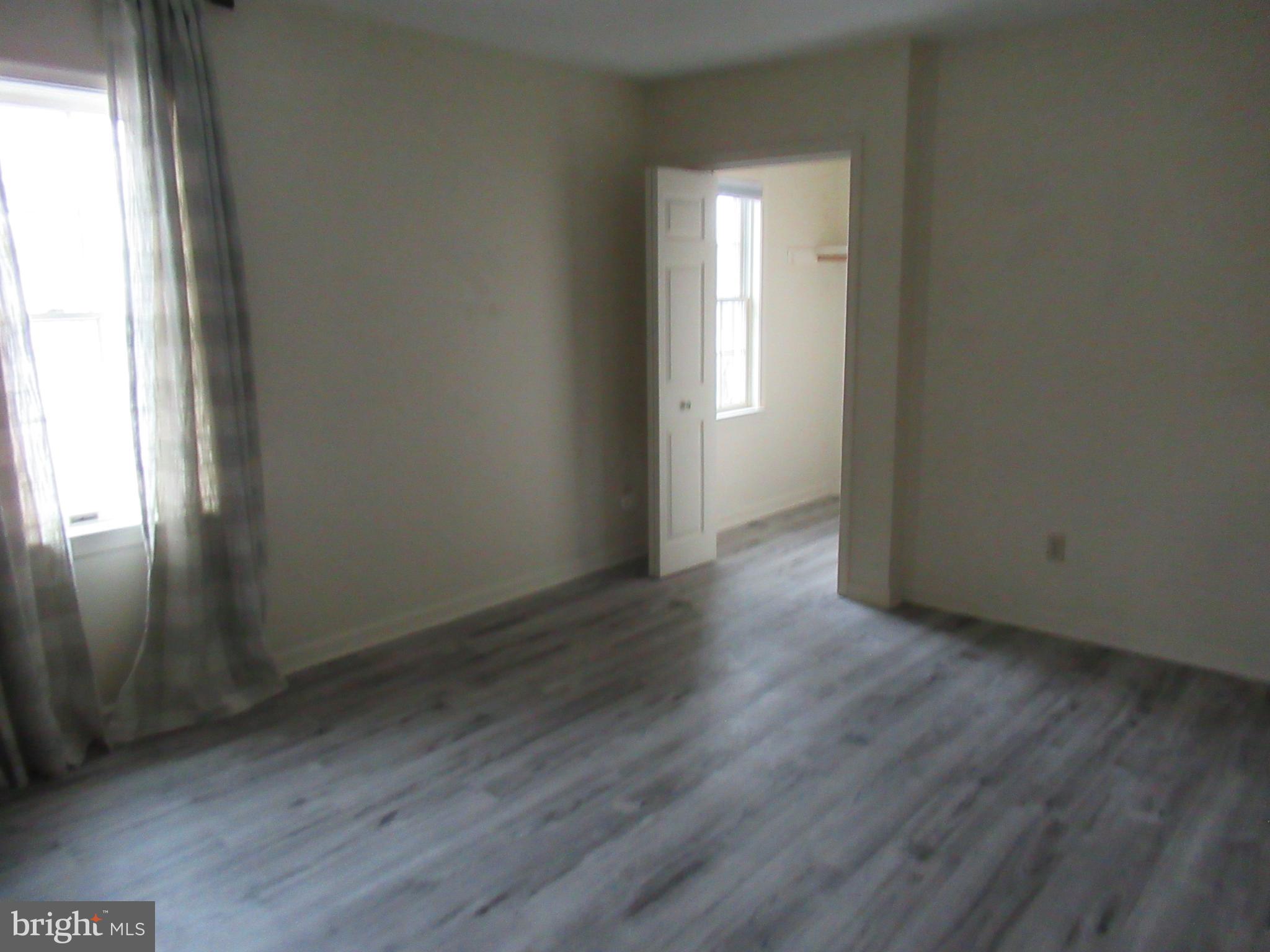 OXFORD - Residential Income