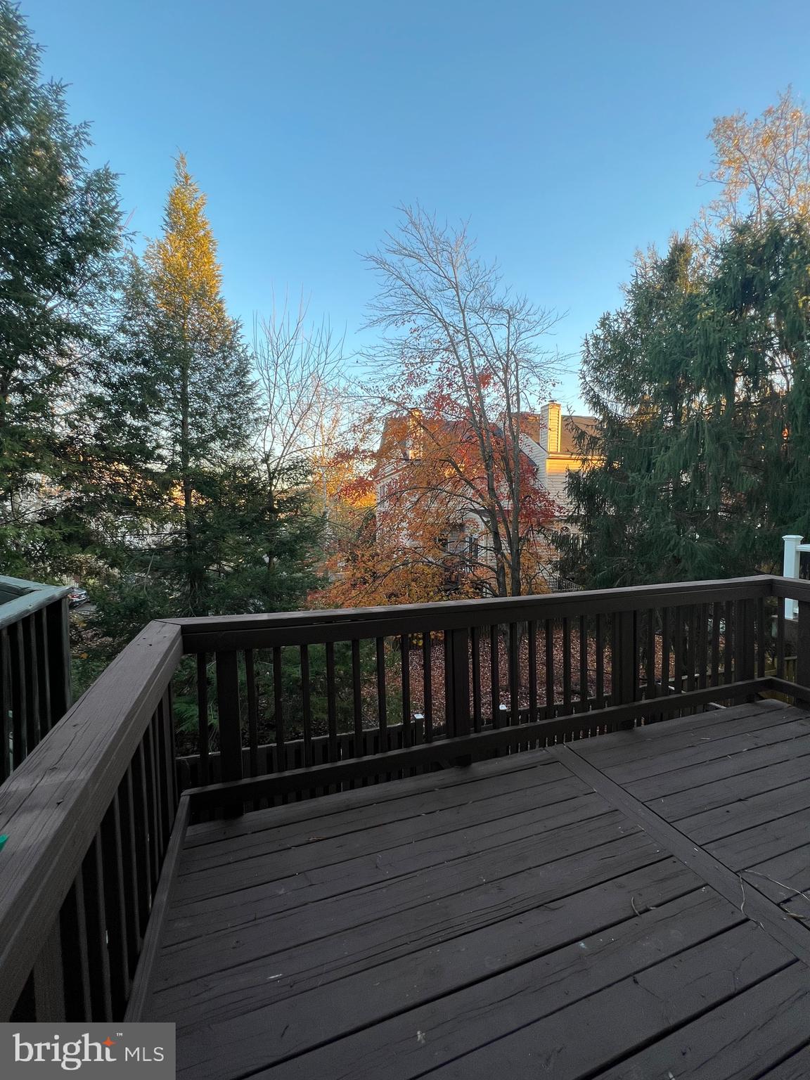 SULLY STATION II - Residential Lease