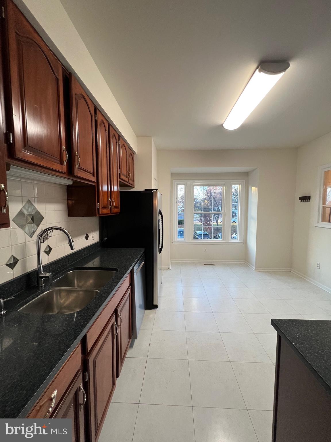 SULLY STATION II - Residential Lease