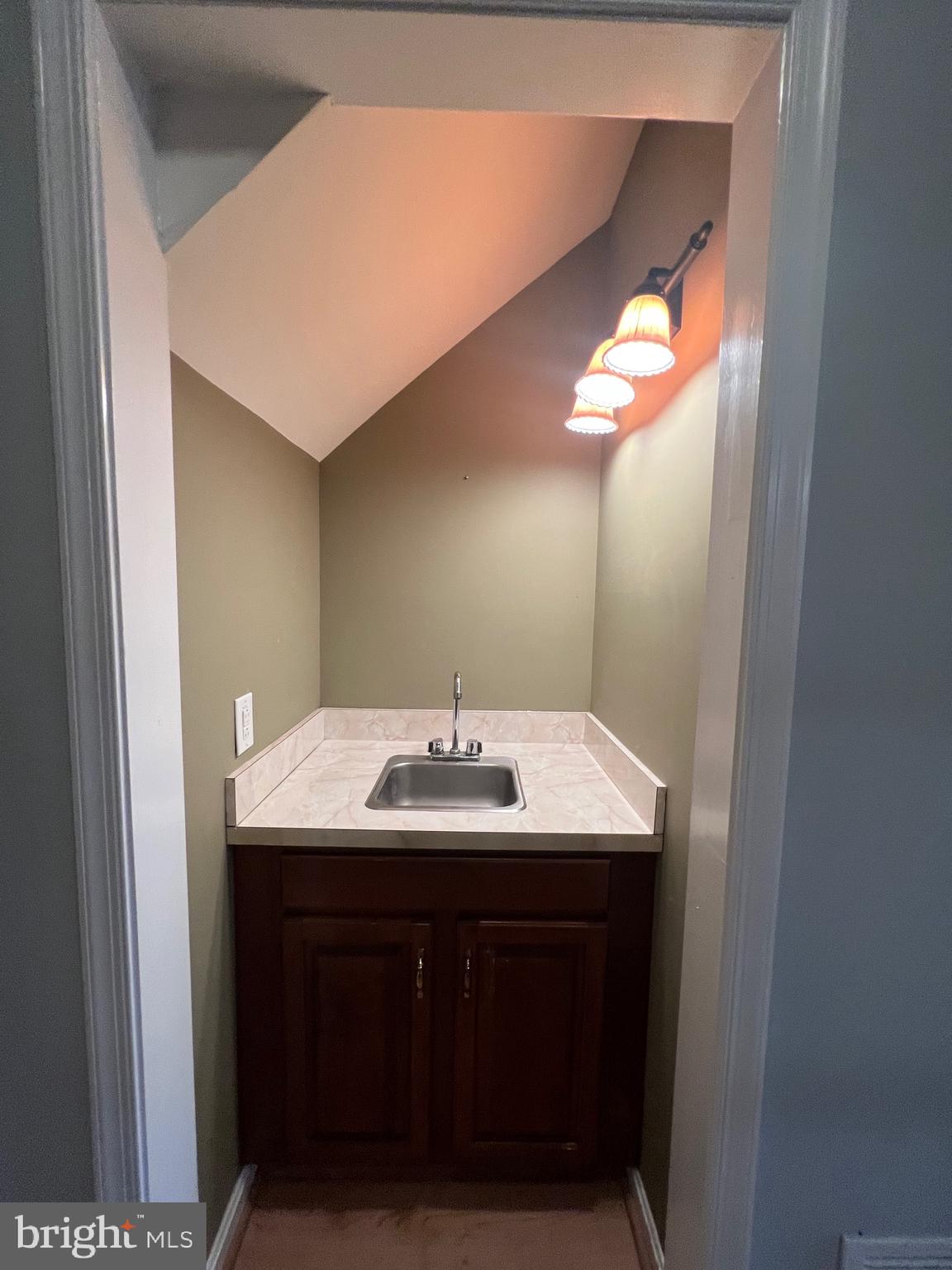 SULLY STATION II - Residential Lease