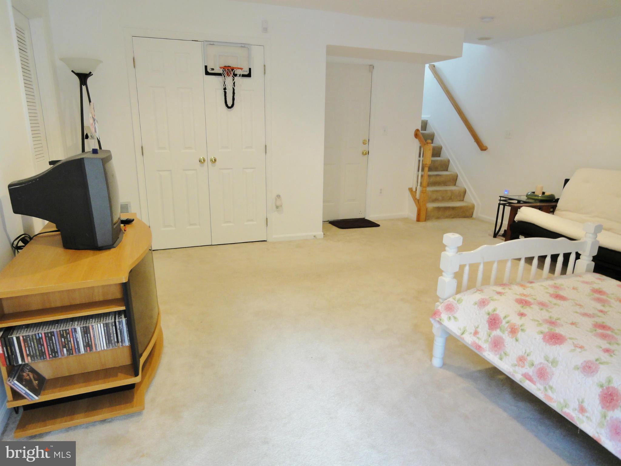 KINGSTOWNE - Residential