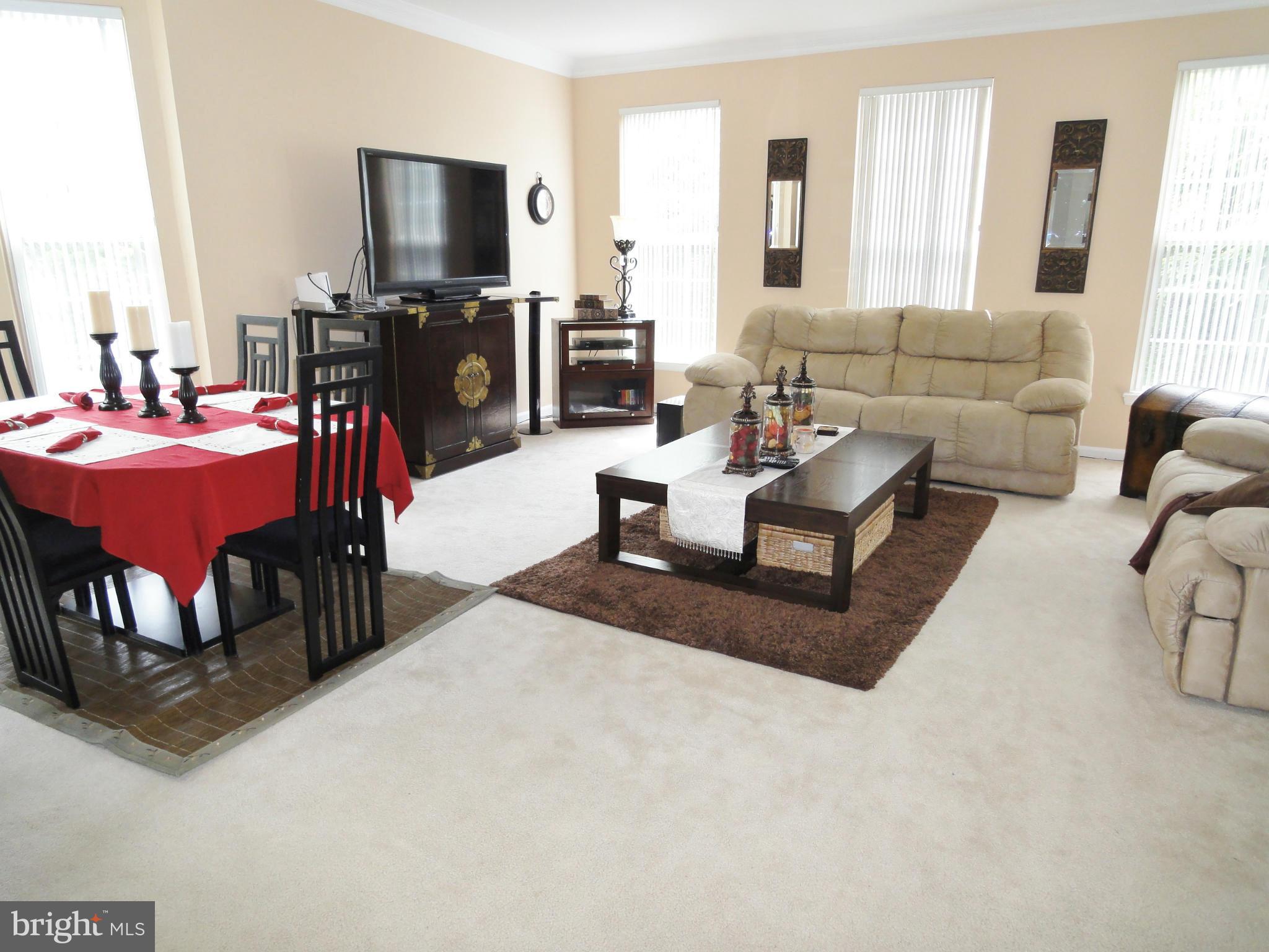 KINGSTOWNE - Residential