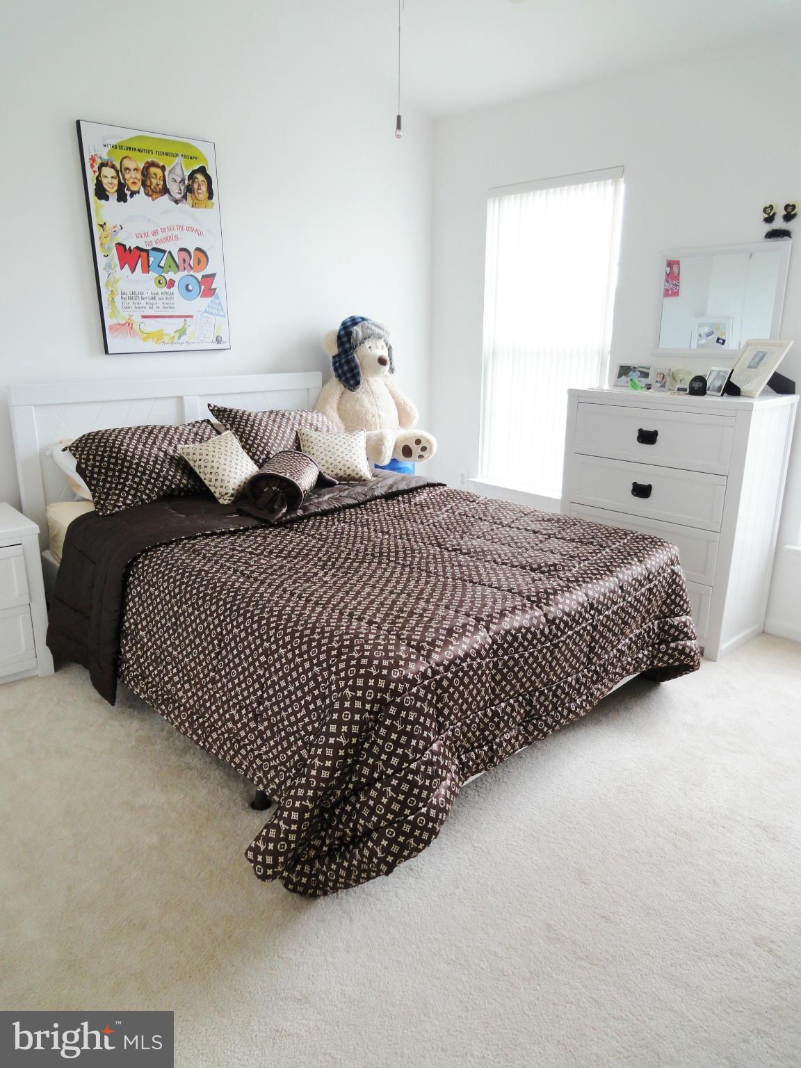 KINGSTOWNE - Residential