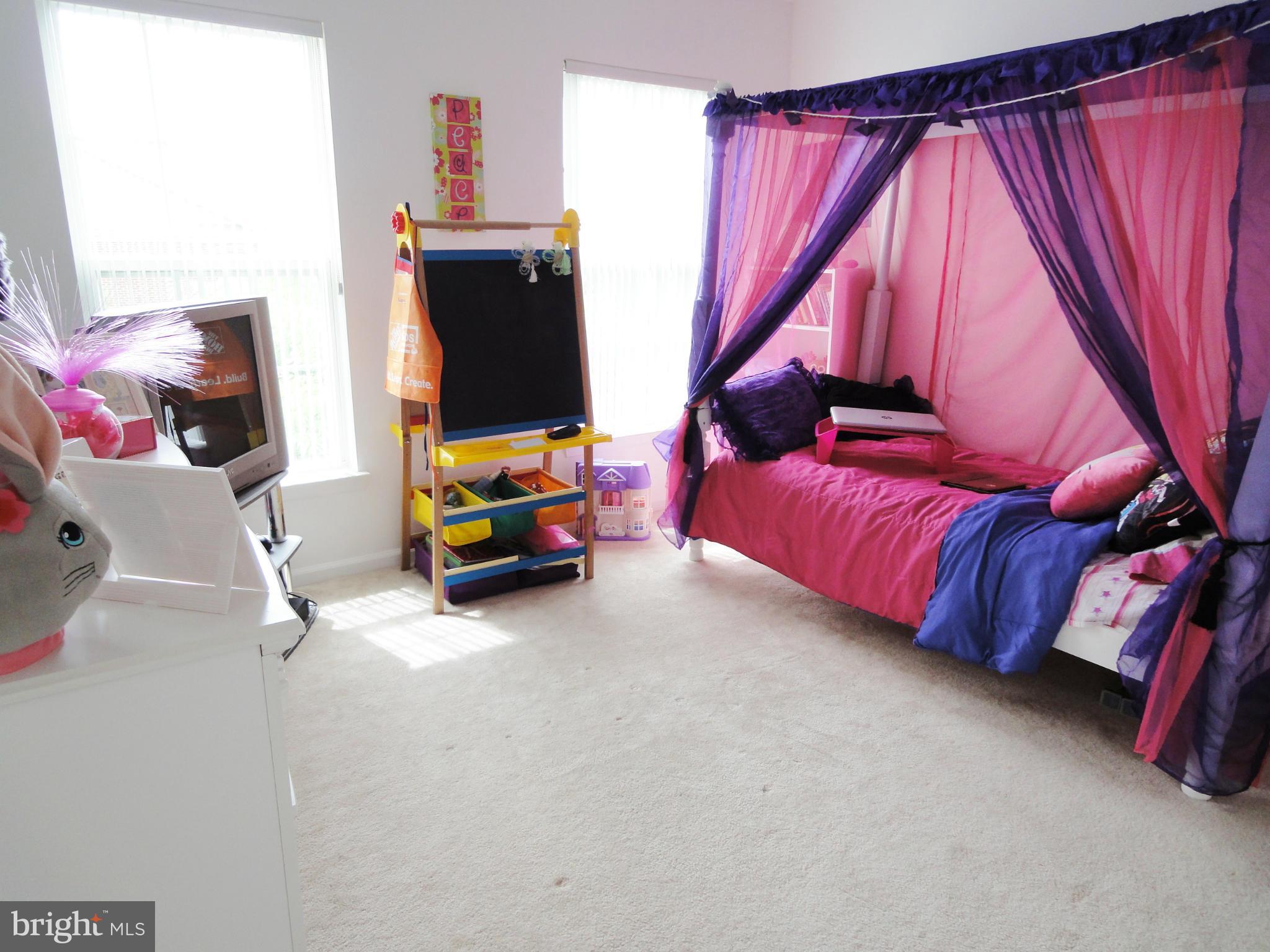 KINGSTOWNE - Residential