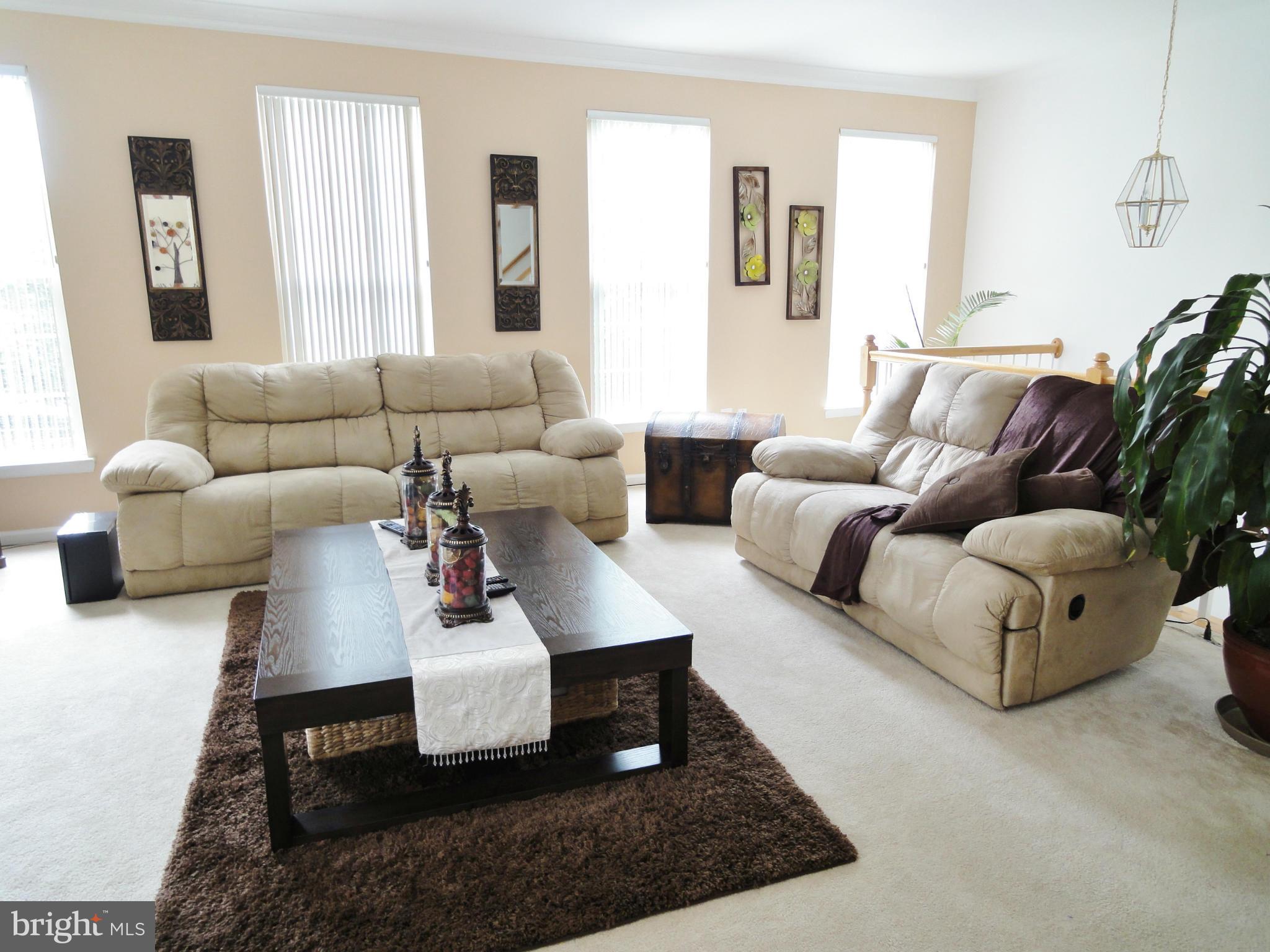 KINGSTOWNE - Residential