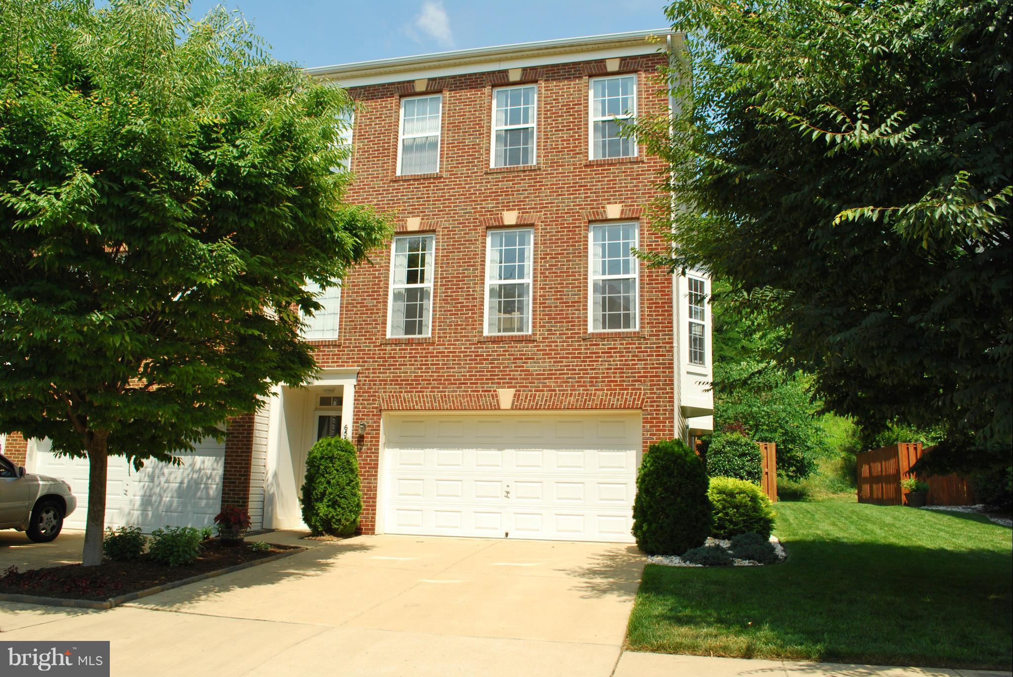 KINGSTOWNE - Residential