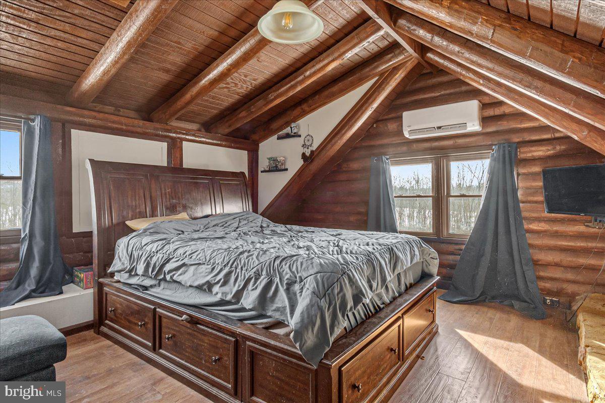 INDIAN VALLEY - Residential