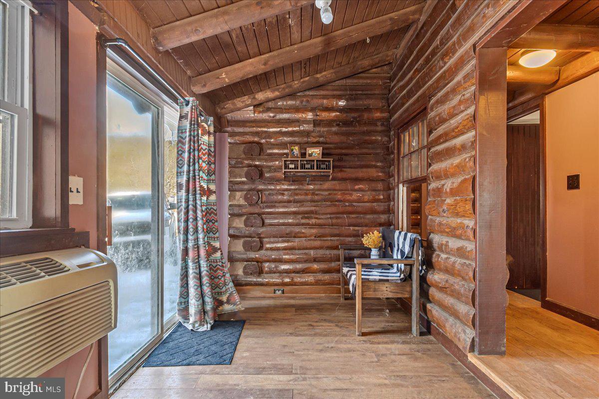 INDIAN VALLEY - Residential